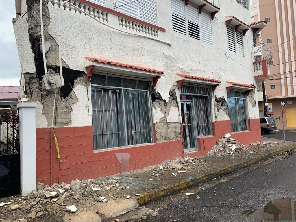 A 5.5-magnitude earthquake hit near southern Puerto Rico on Saturday.
Mayita Melendez via Twitter